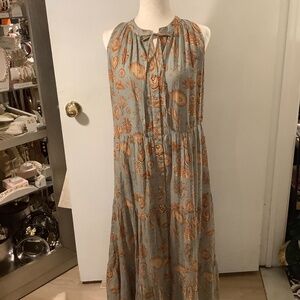 Carolina K XS sleeveless shell print tiered maxi dress